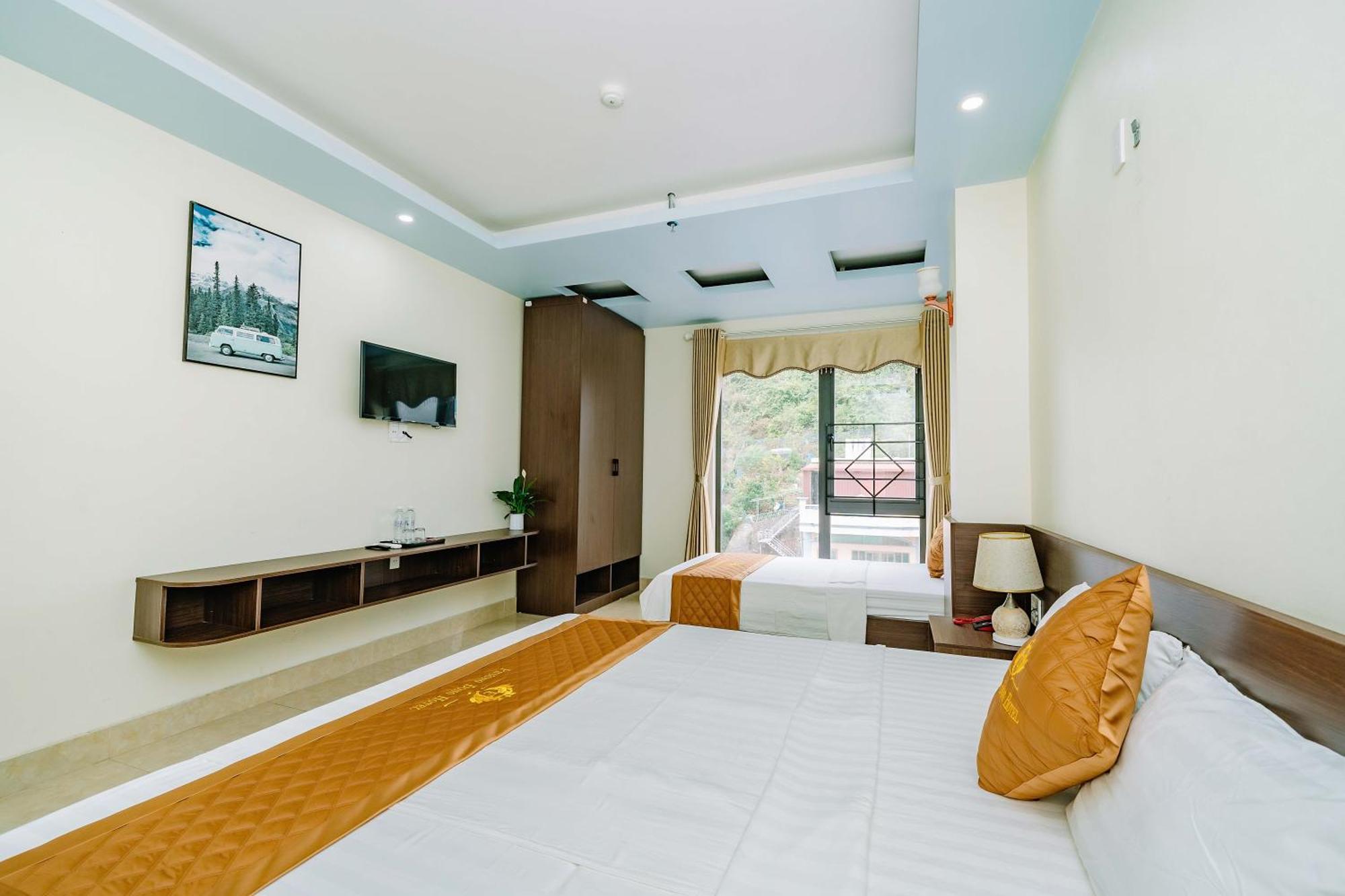 Phuong Dong Hotel Dong Khe Sau Extérieur photo